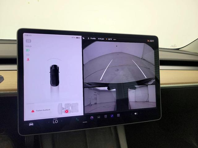 Photo of 2022 Black Tesla Model 3