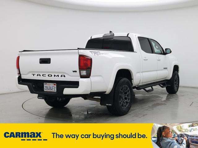 Photo of 2018 White Toyota Tacoma