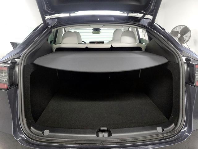 Photo of 2023 Gray Tesla Model Y