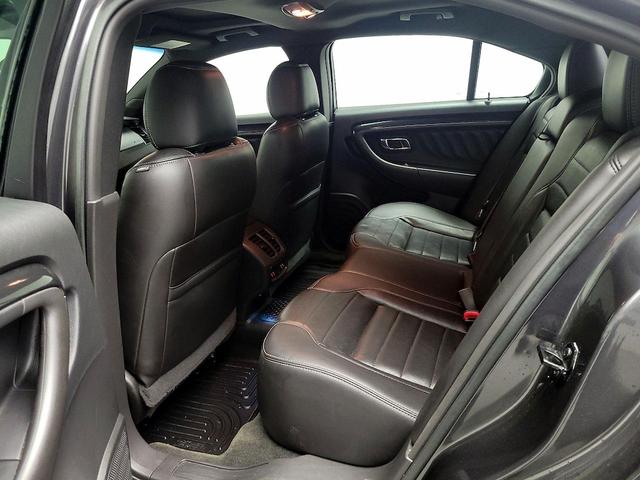 Photo of 2015 Gray Ford Taurus