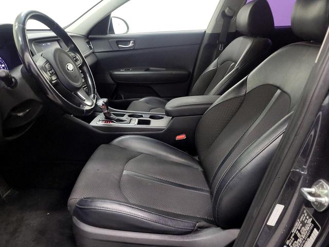 Photo of 2018 Gray Kia Optima