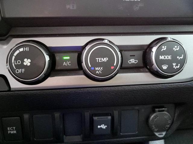 Photo of 2021 Gray Toyota Tacoma