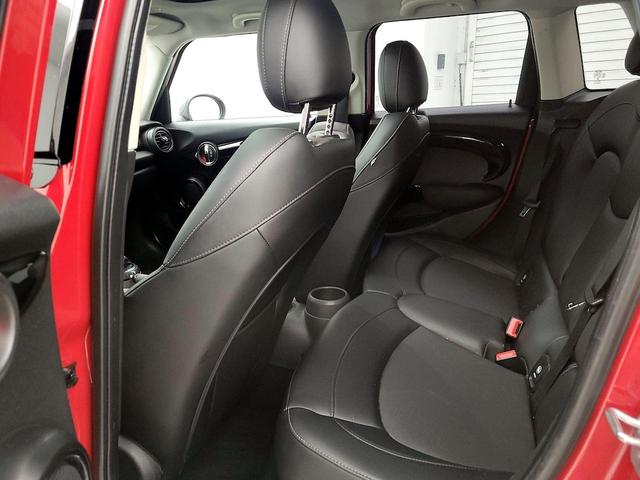 Photo of 2016 Red MINI Hardtop