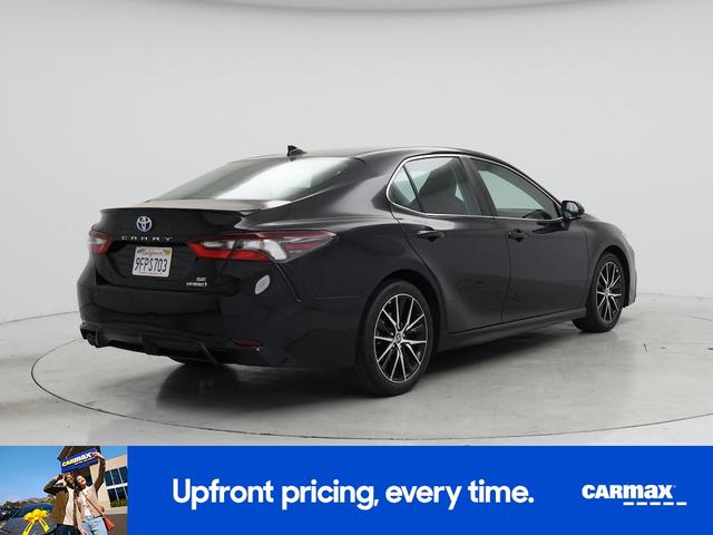 Photo of 2023 Black Toyota Camry Hybrid