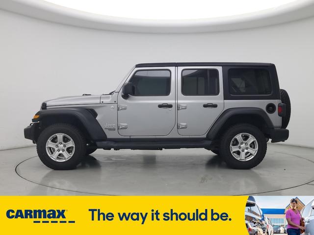 Photo of 2020 Silver Jeep Wrangler