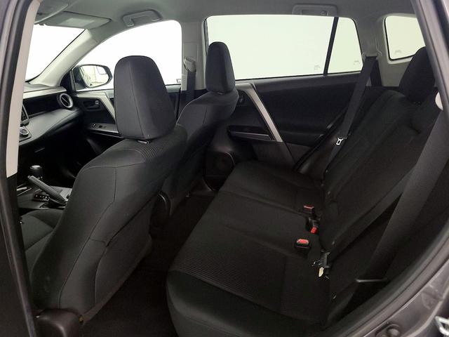 Photo of 2018 Gray Toyota RAV4