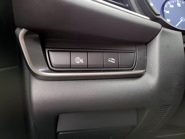 Photo of 2024 White Mazda CX-30