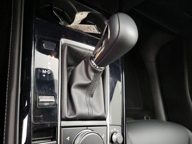 Photo of 2024 White Mazda CX-30