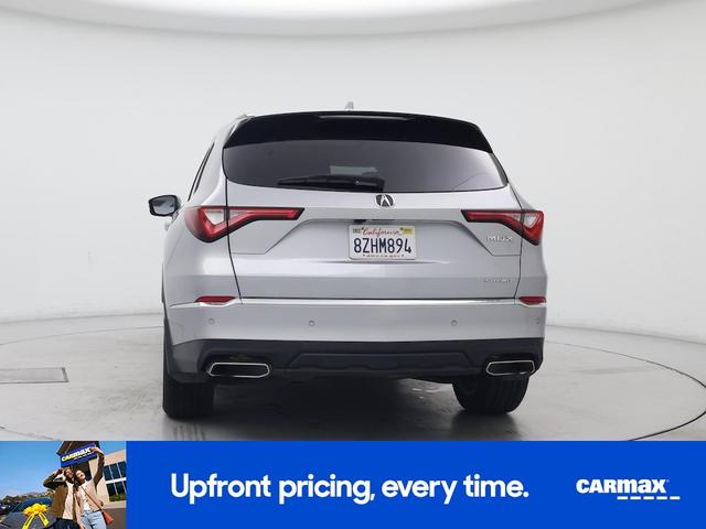 Photo of 2022 Silver Acura MDX