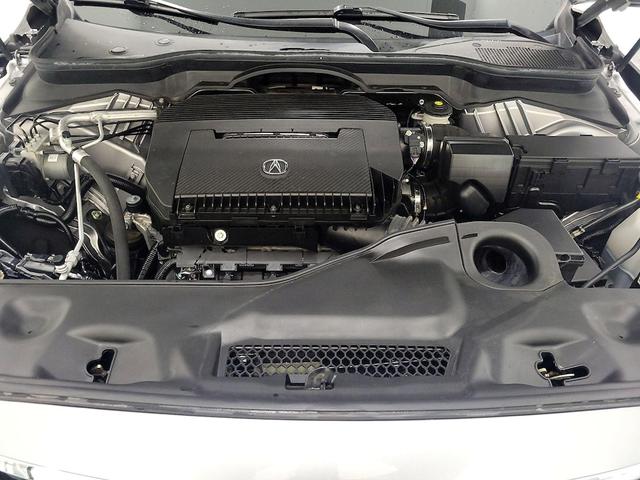 Photo of 2022 Silver Acura MDX