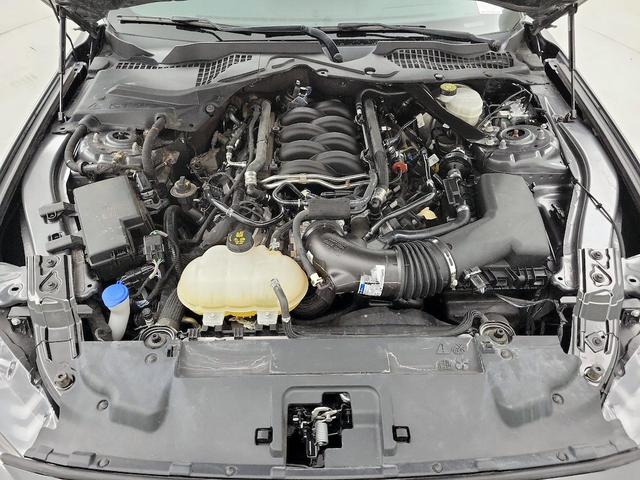 Photo of 2021 Gray Ford Mustang