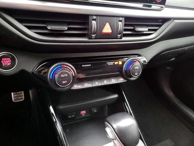 Photo of 2023 White Kia Forte