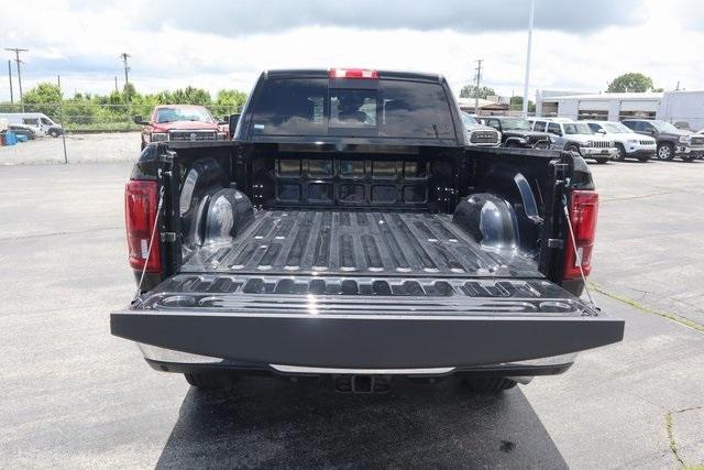 Photo of 2025 Diamond Black RAM 2500