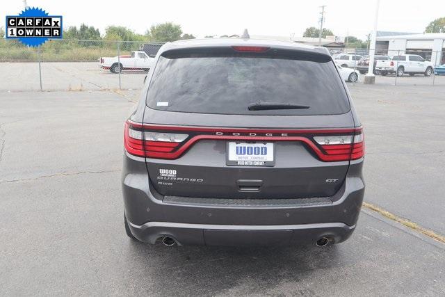 Photo of 2017 Granite Clearcoat Metallic Dodge Durango