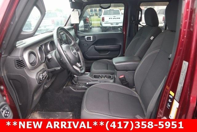 Photo of 2021 Snazzberry Pearlcoat Jeep Gladiator