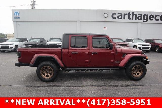 Photo of 2021 Snazzberry Pearlcoat Jeep Gladiator