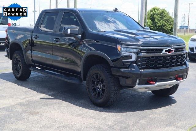 Photo of 2024 Black Chevrolet Silverado 1500