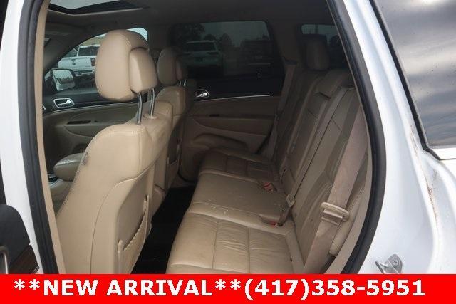 Photo of 2015 Bright White Clearcoat Jeep Grand Cherokee