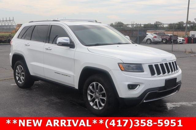 Photo of 2015 Bright White Clearcoat Jeep Grand Cherokee