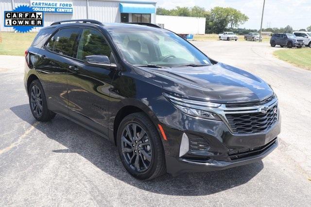 Photo of 2022 Mosaic Black Metallic Chevrolet Equinox