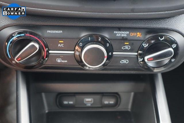 Photo of 2022 Mars Orange Kia Soul