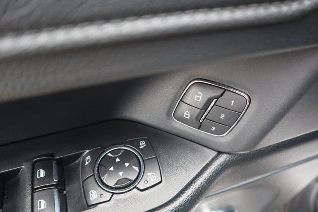 Photo of 2021 Magnetic Ford Expedition