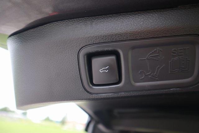 Photo of 2021 Magnetic Ford Expedition
