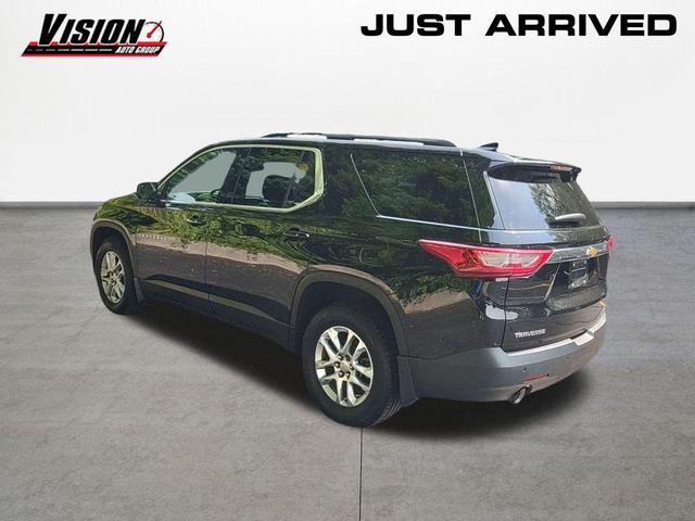Photo of 2019 Mosaic Black Metallic Chevrolet Traverse