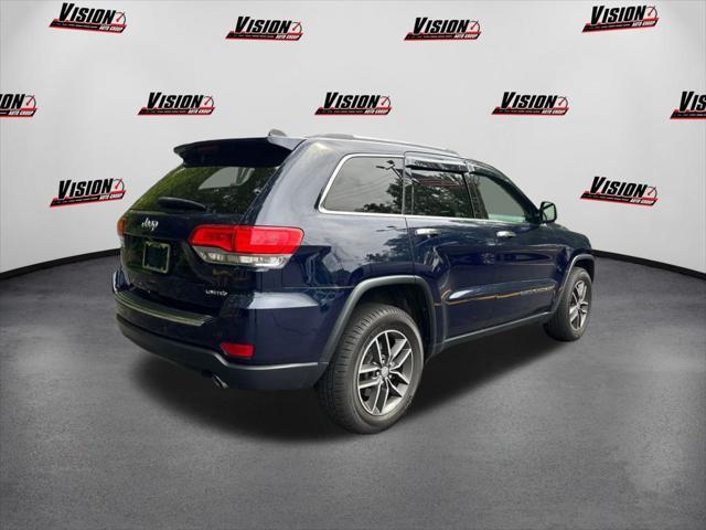 Photo of 2018 True Blue Pearlcoat Jeep Grand Cherokee