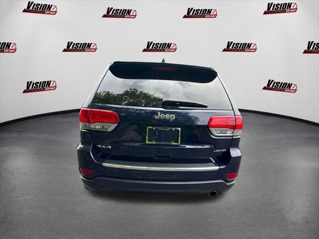 Photo of 2018 True Blue Pearlcoat Jeep Grand Cherokee