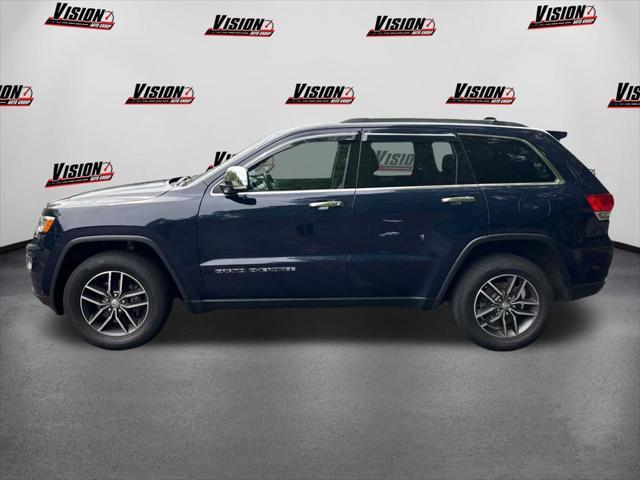 Photo of 2018 True Blue Pearlcoat Jeep Grand Cherokee