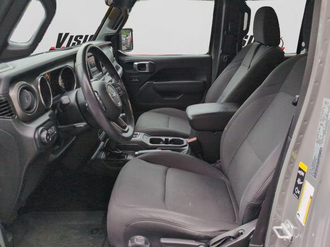 Photo of 2022 Sting-Gray Clearcoat Jeep Wrangler