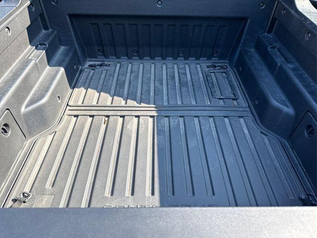 Photo of 2022 Phantom Black Hyundai SANTA CRUZ