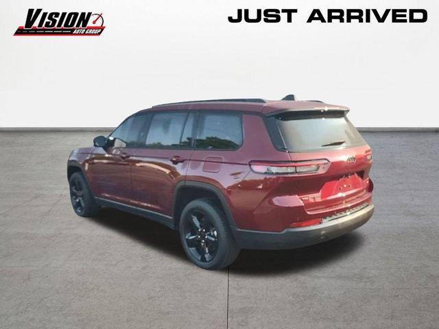 Photo of 2021 Velvet Red Pearlcoat Jeep Grand Cherokee L