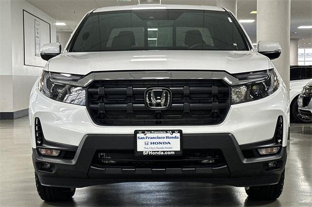 Photo of 2025 Platinum White Pearl Honda Ridgeline