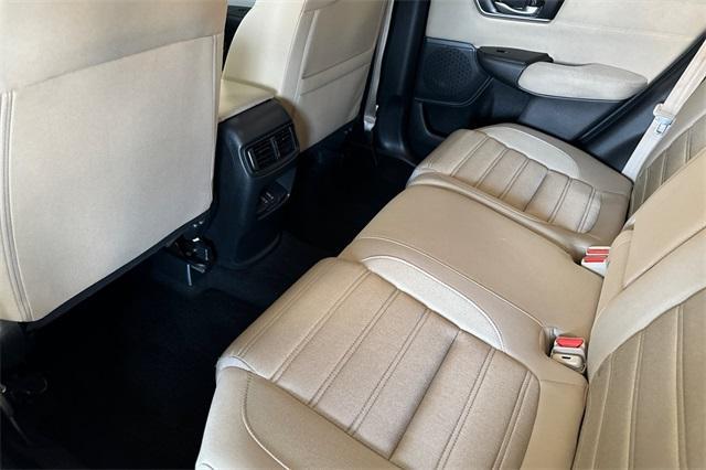 Photo of 2021 Lunar Silver Metallic Honda CR-V
