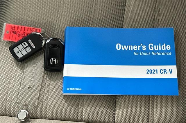 Photo of 2021 Lunar Silver Metallic Honda CR-V