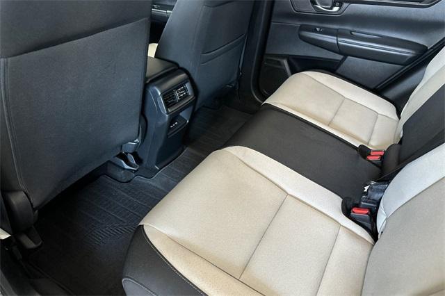 Photo of 2024 Crystal Black Pearl Honda CR-V
