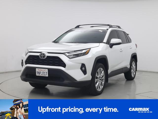 Photo of 2024 White Toyota RAV4