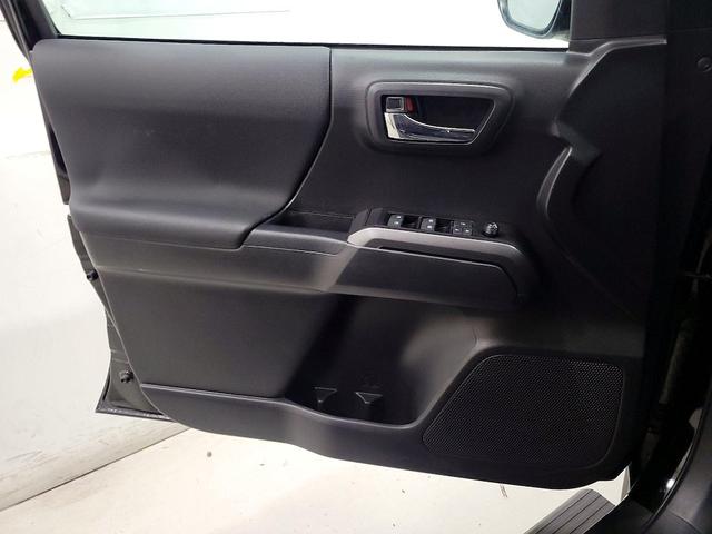 Photo of 2023 Black Toyota Tacoma