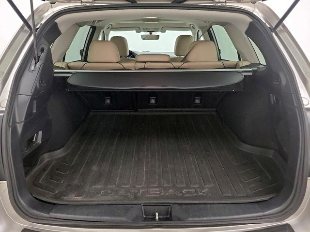 Photo of 2017 Gold Subaru Outback