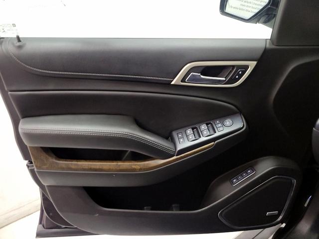 Photo of 2018 Black GMC Yukon XL