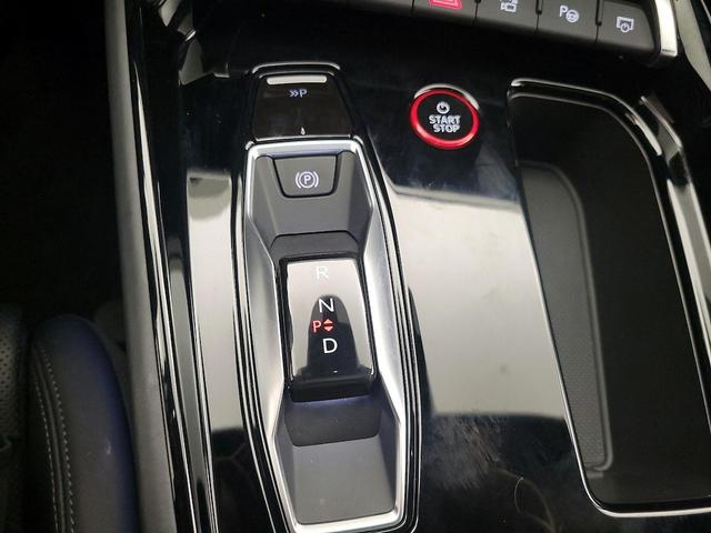 Photo of 2022 Gray Audi e-tron GT