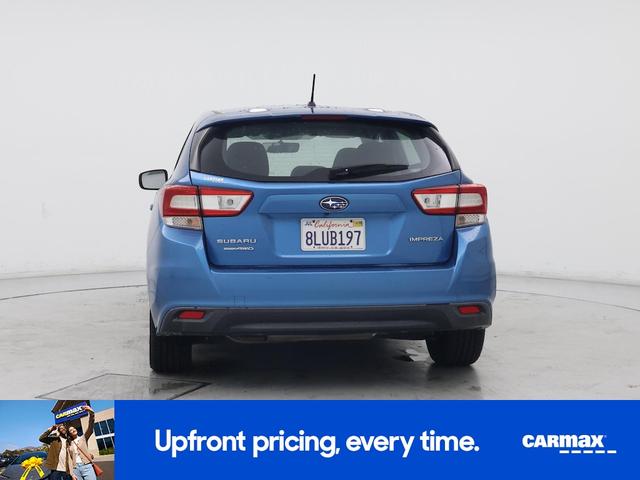 Photo of 2019 Blue Subaru Impreza