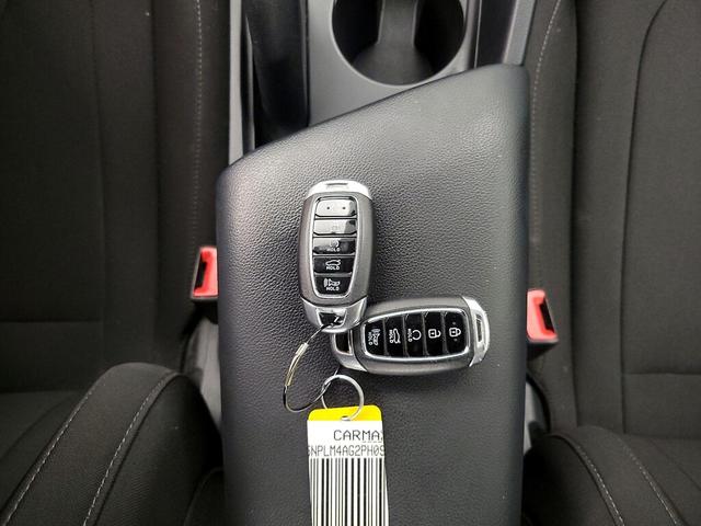 Photo of 2023 Blue Hyundai ELANTRA