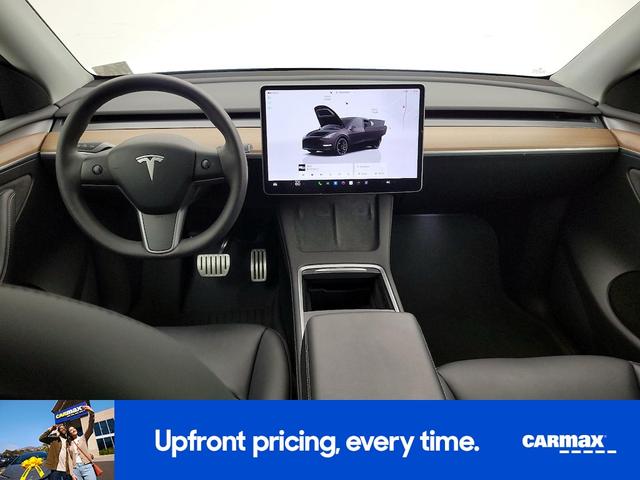 Photo of 2022 Black Tesla Model Y