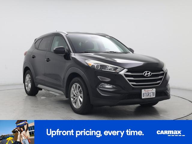Photo of 2017 Black Hyundai TUCSON