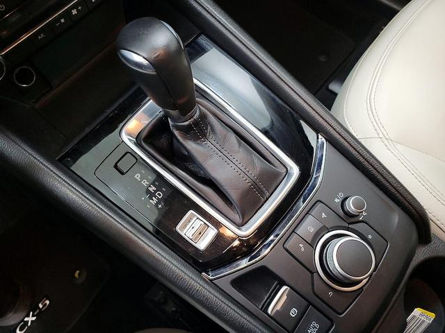 Photo of 2023 Black Mazda CX-5