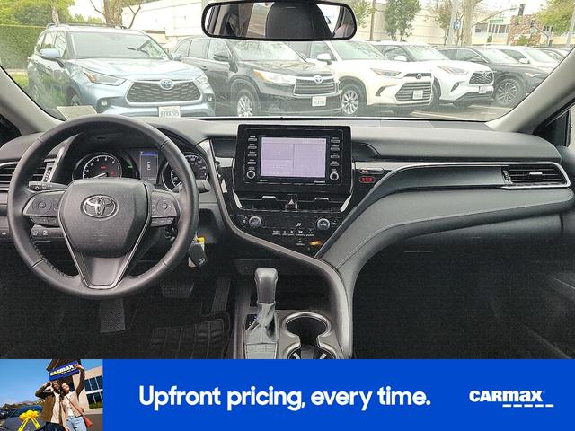 Photo of 2024 White Toyota Camry