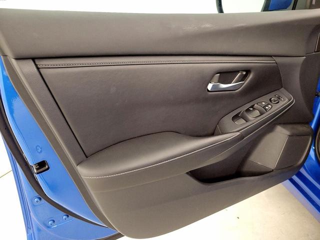 Photo of 2023 Blue Nissan Sentra